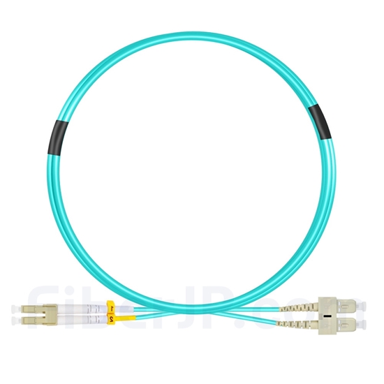 3m LC/UPC-SC/UPC デュプレックス マルチモード 光パッチケーブル（2.0mm LSZH OM4）の画像