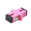 SC/UPC-SC/UPC 10G シンプレックス マルチモード プラスチック製光ファイバアダプター/嵌合スリーブ（OM4、フランジ付き、すみれ色）の画像